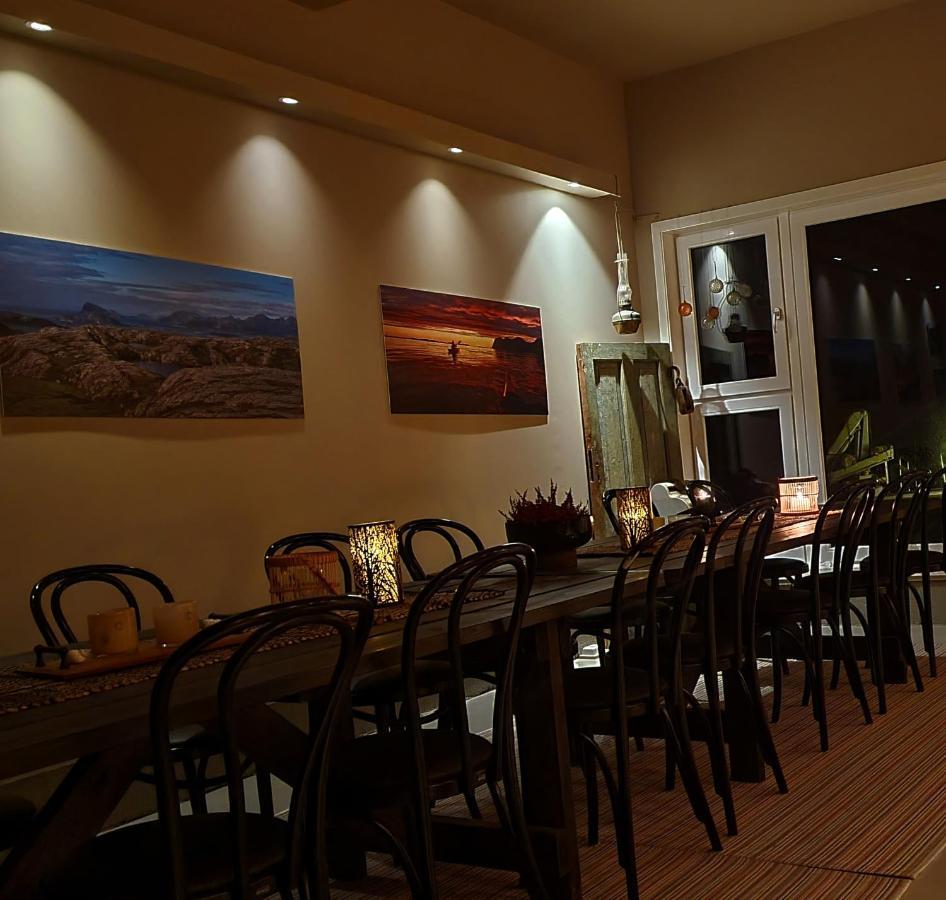 Laukvik Senja Hotel Botnhamn ภายนอก รูปภาพ