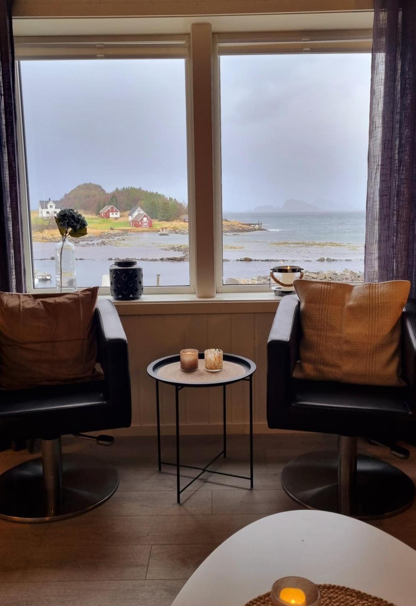 Laukvik Senja Hotel Botnhamn ภายนอก รูปภาพ